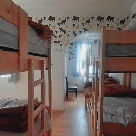 Quinoa Backpackers Hostel Lima Exterior photo